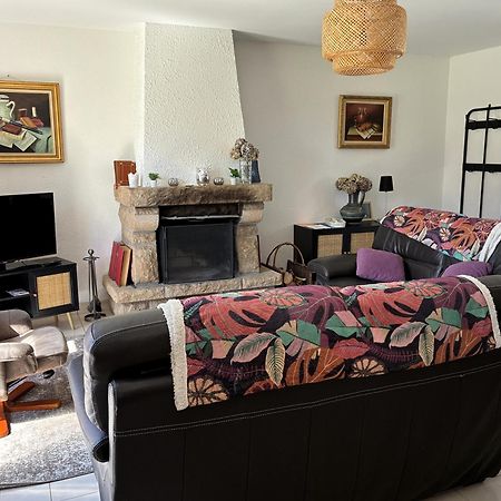 Gite Milin A Sizun Hebergement Confortable Pour 7 Pers Luaran gambar