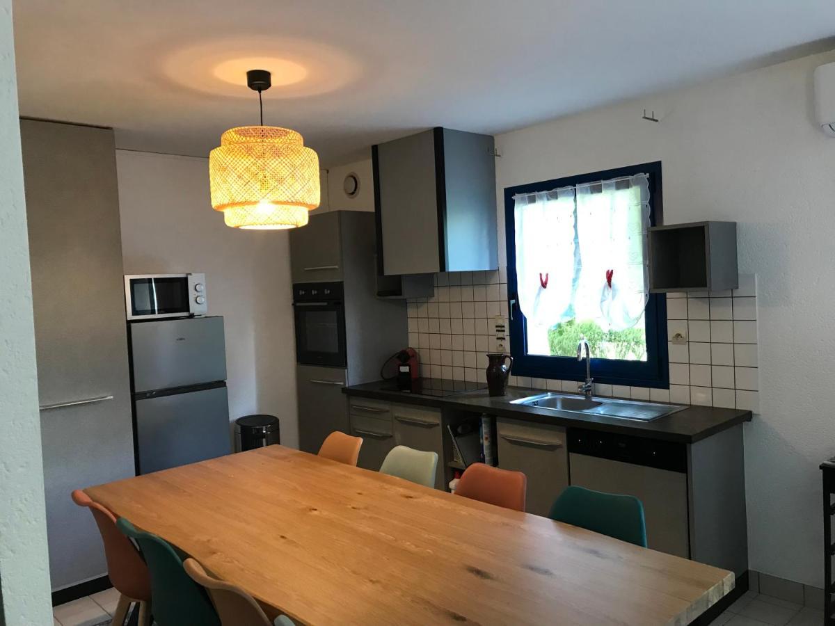 Gite Milin A Sizun Hebergement Confortable Pour 7 Pers Luaran gambar