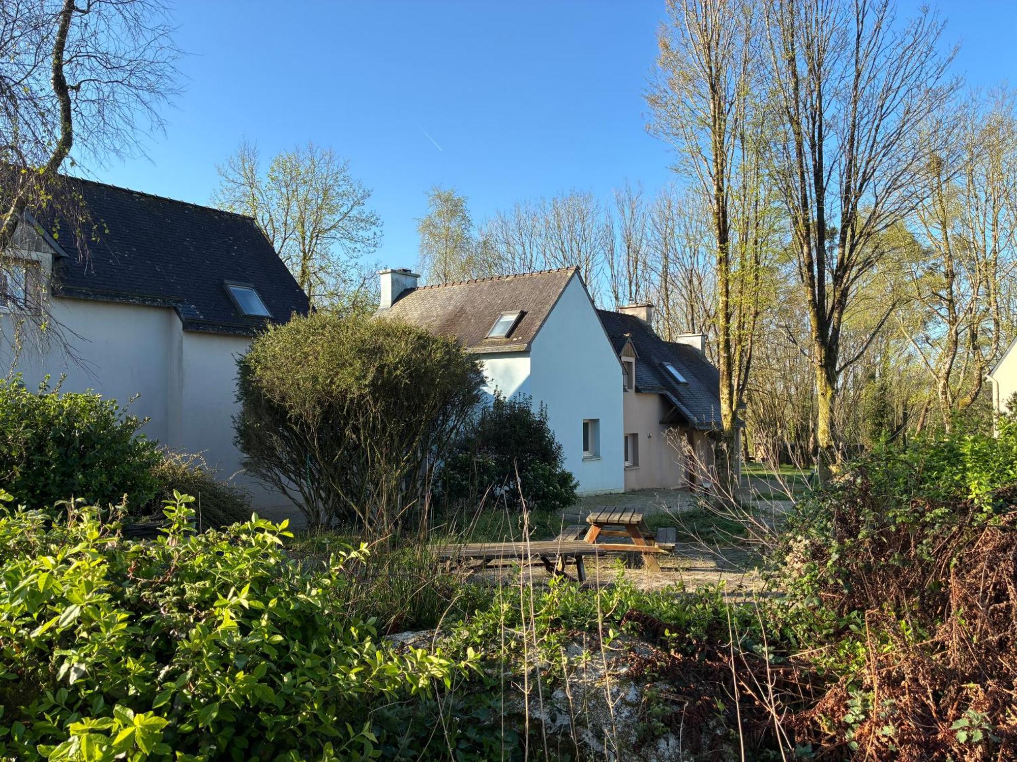 Gite Milin A Sizun Hebergement Confortable Pour 7 Pers Luaran gambar